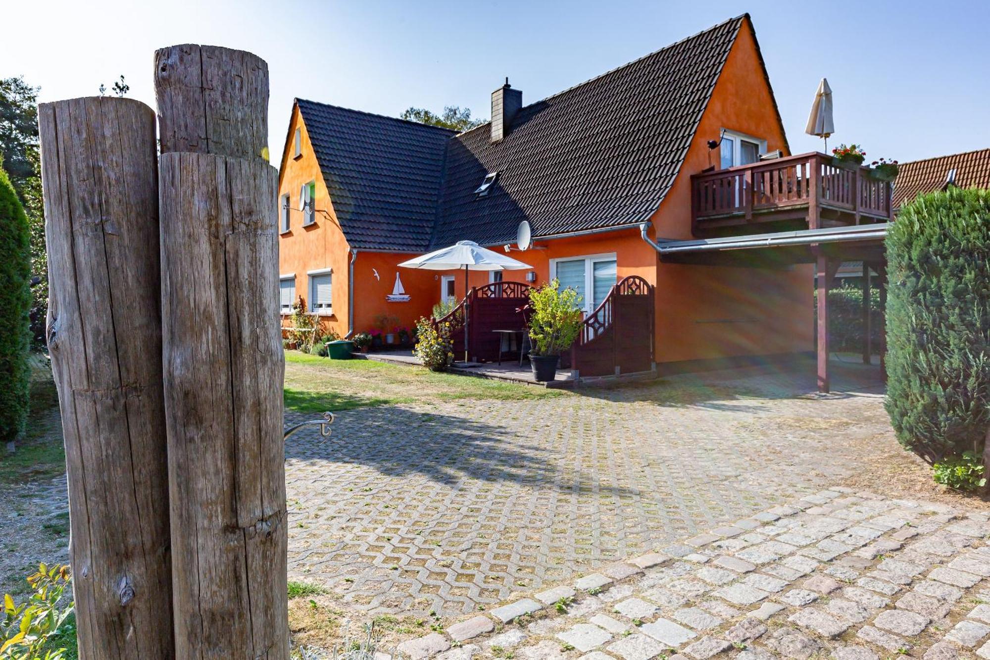 Sonnenblumenhaus 02 Apartment Prerow Exterior foto